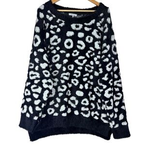 White Birch Black & White Animal Pattern Warm & Fuzzy Long Sleeve Sweater XL